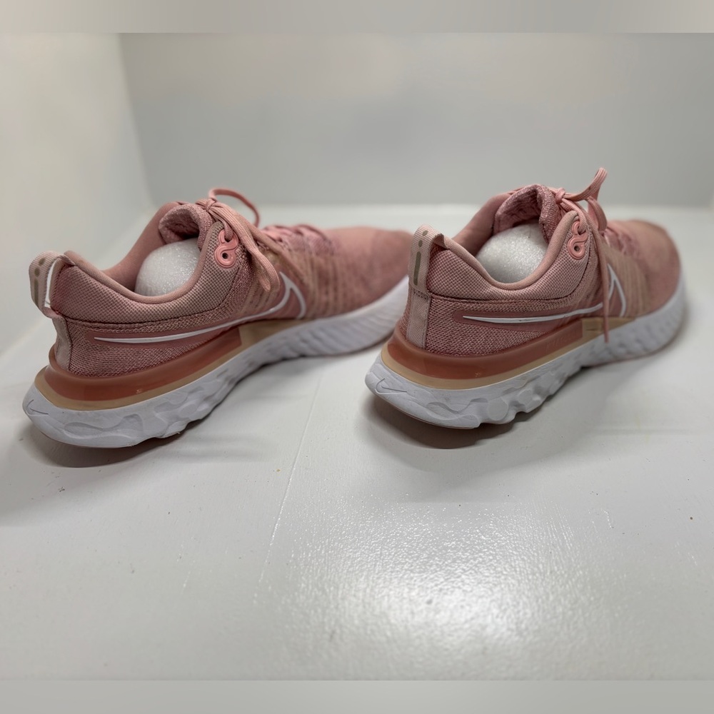 Nike React Infinity Flyknit Women’s 10.5 Blush Pink Running Shoes CT2423-600 - Picture 6 of 12